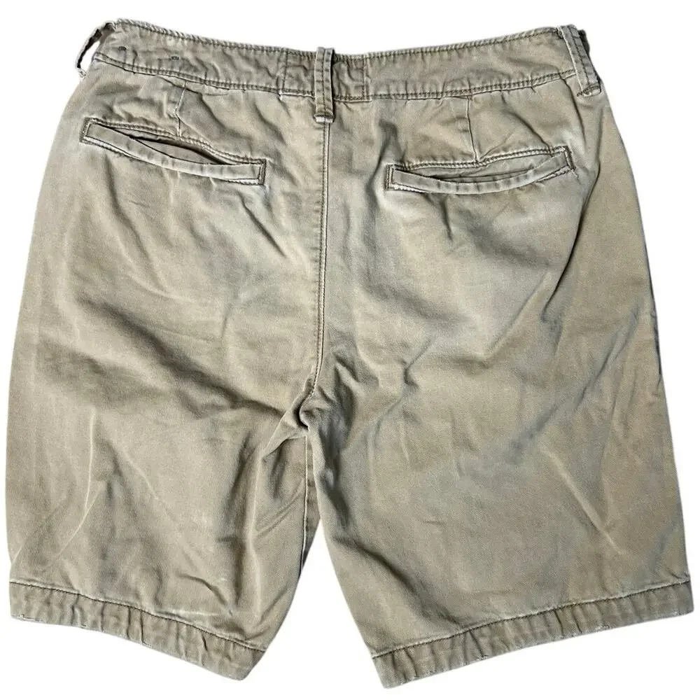Hollister Men’s Khaki Chino Shorts Button Fly Tan Casual Flat Front Size 32